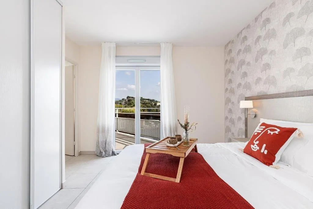 Marina Bay Hotel Villeneuve-Loubet Resort